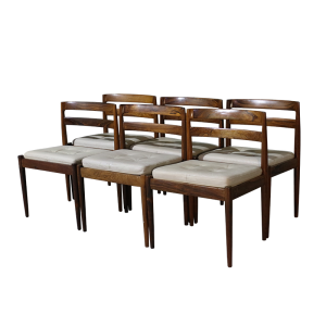 Cadeiras Magnus Olesen modelo 301 em pau santo