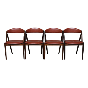 Cadeiras kai kristiansen modelo 31 em pau santo